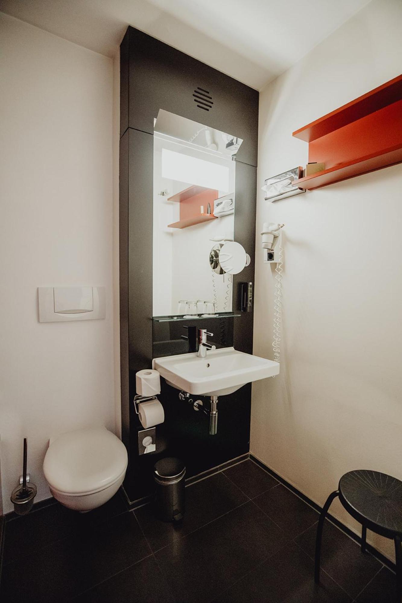 Double Room,1706783023:JPEG